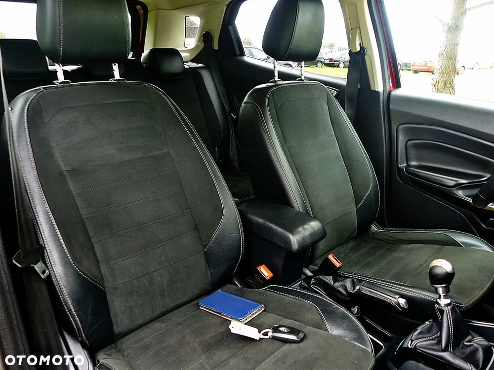 Ford EcoSport 1.0 EcoBoost ST-LINE - 26