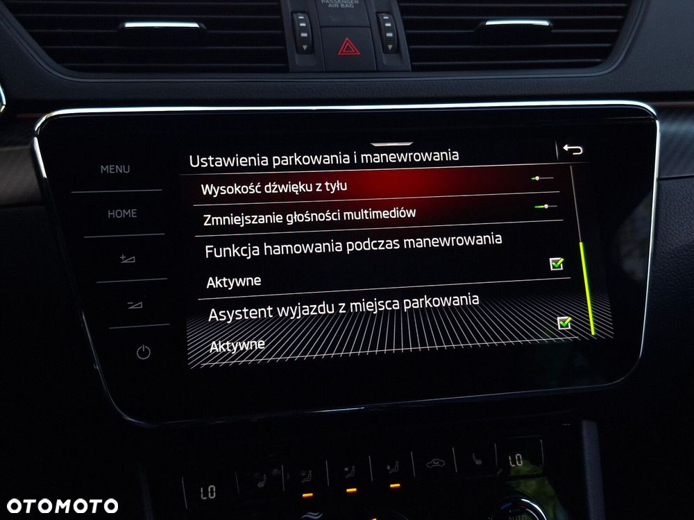 Skoda Superb 2.0 TDI SCR Sportline DSG - 30