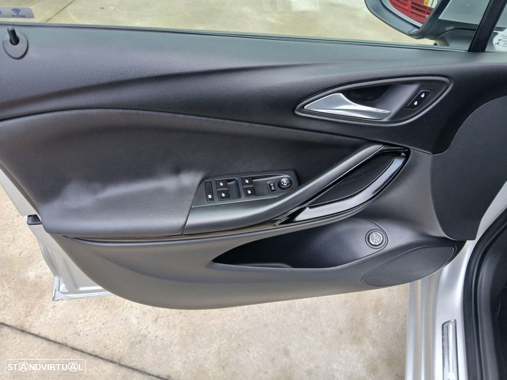 Opel Astra Sports Tourer 1.6 CDTI Business Edition S/S - 17