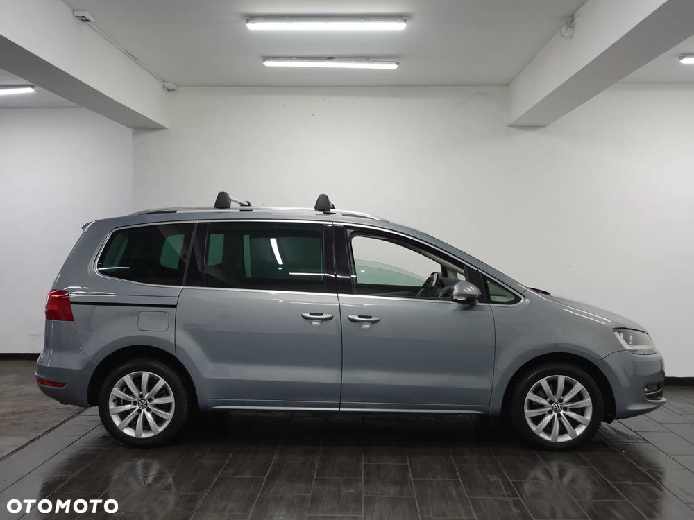 Volkswagen Sharan 2.0 TDI 4Motion BlueMotion Technology Highline - 10