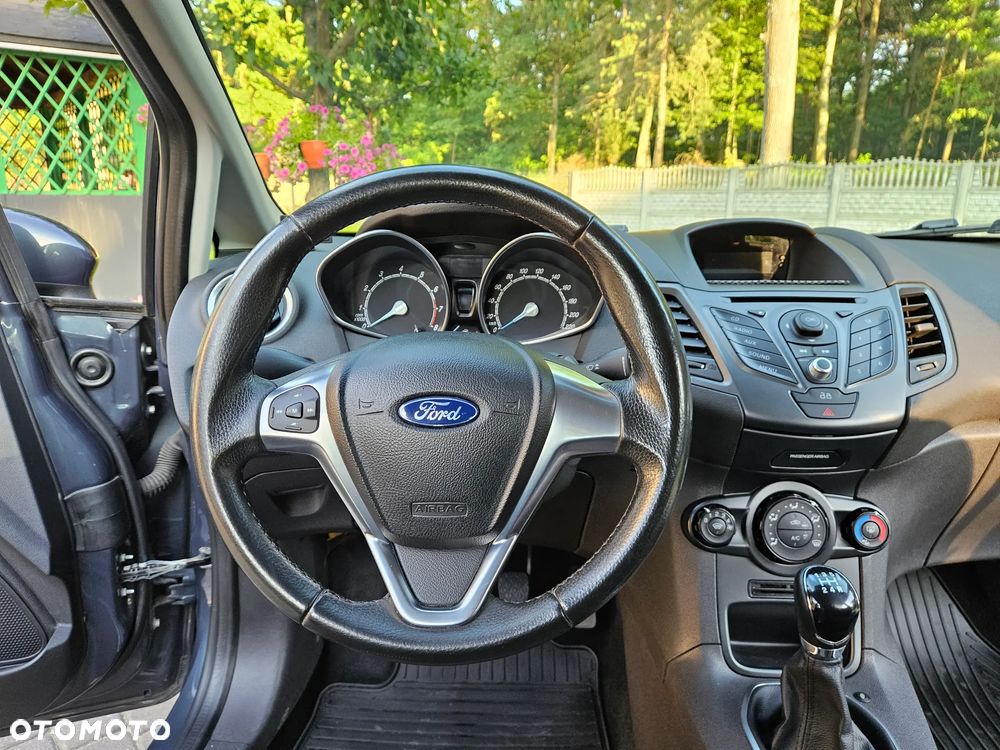Ford Fiesta 1.4 Trend - 18