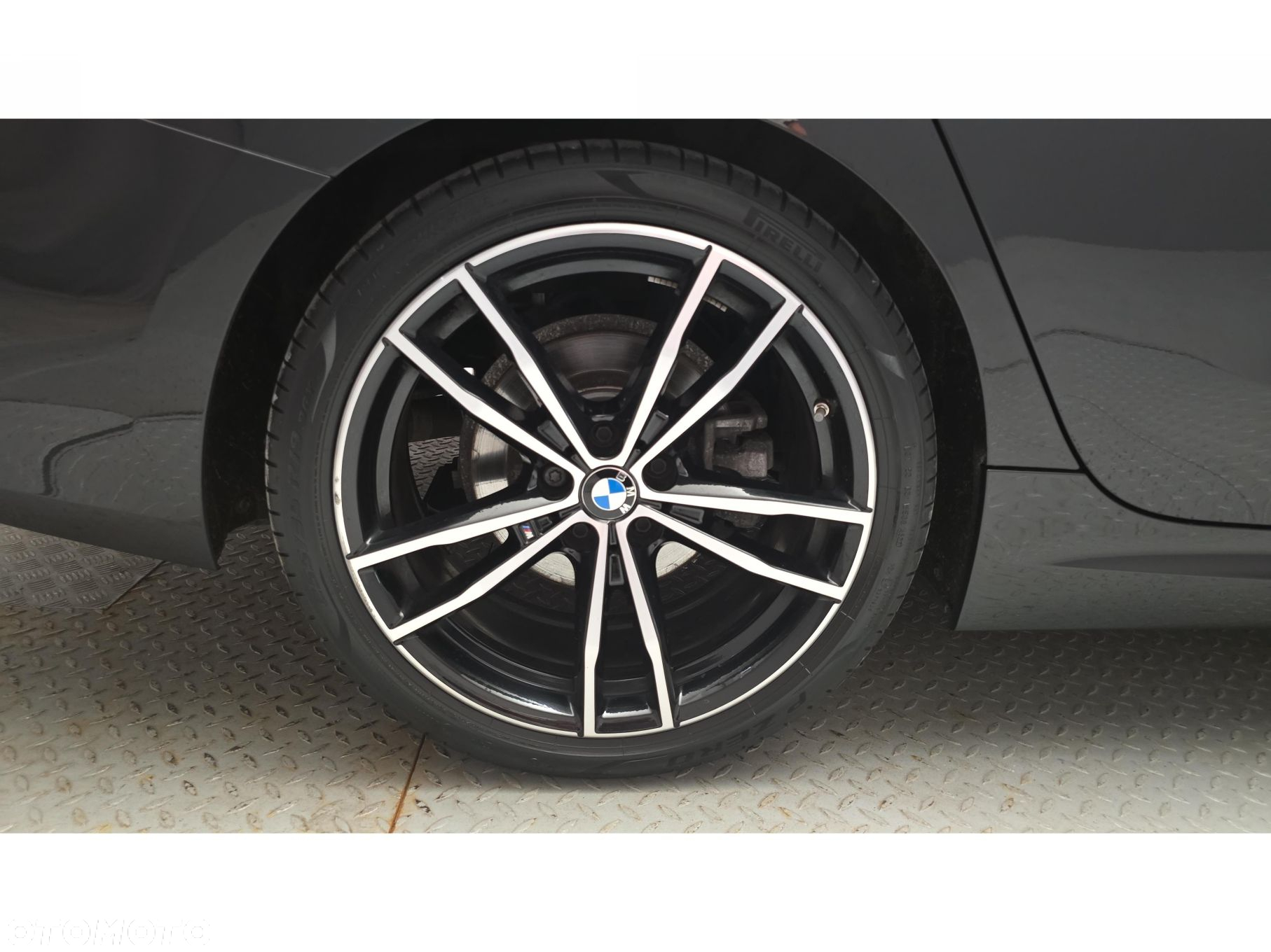 BMW Seria 3 - 25
