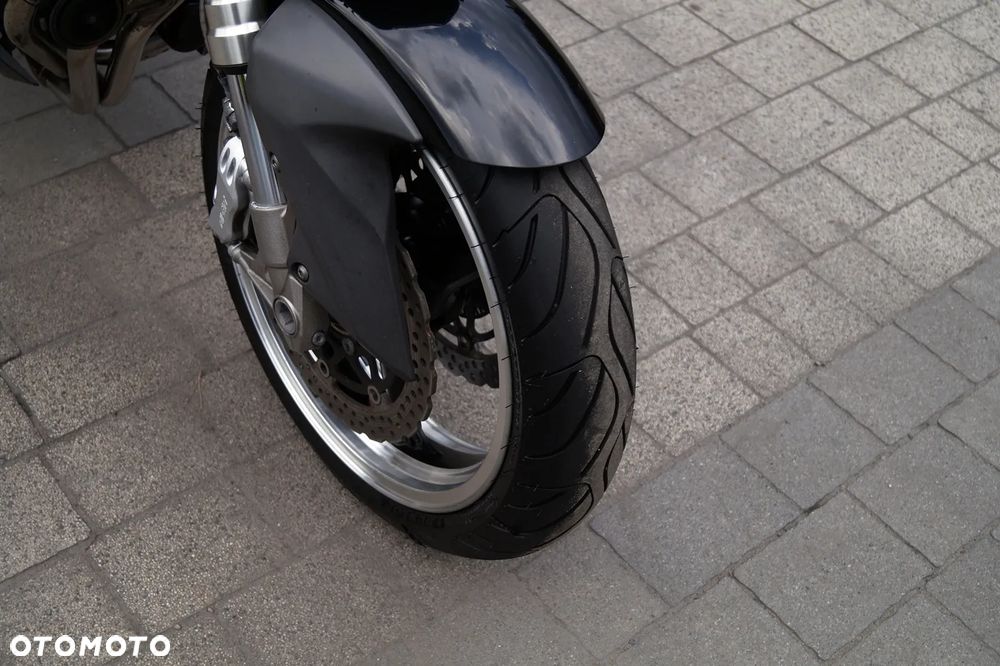 Kawasaki Z - 12