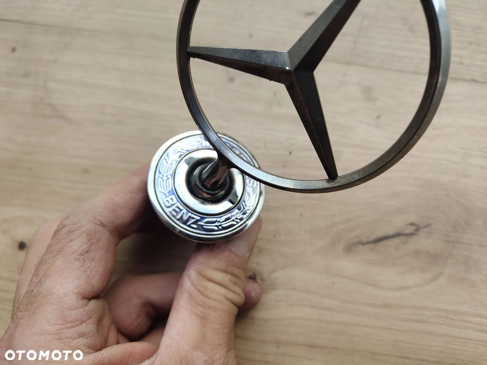MERCEDES W210 W211 W220 W221 W203 W212 CELOWNIK MASKI EMBLEMAT ZNACZEK - 6