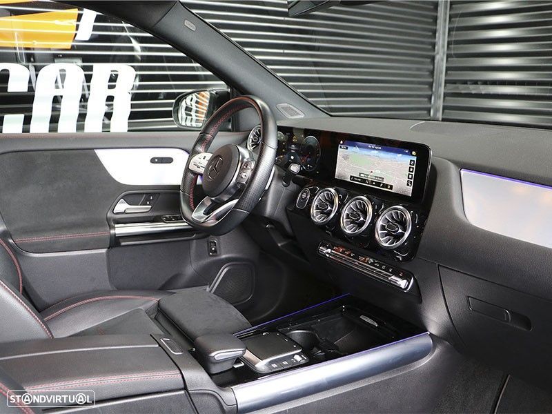 Mercedes-Benz GLA 250 - 9