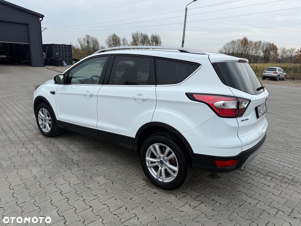 Ford Kuga 1.5 EcoBoost 2x4 Business Edition - 5