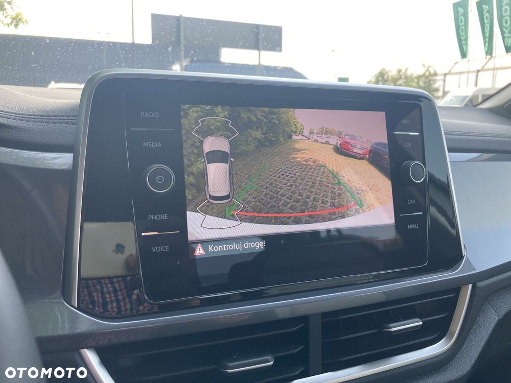 Volkswagen T-Roc 1.5 TSI Style - 17