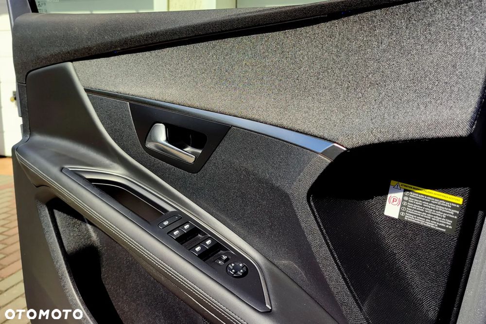 Peugeot 3008 PureTech 130 Stop & Start Allure - 24