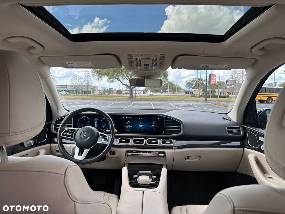 Mercedes-Benz GLE - 11