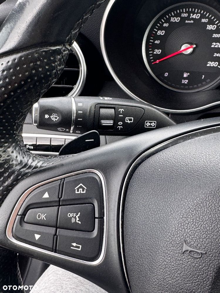 Mercedes-Benz Klasa C 350 e - 27