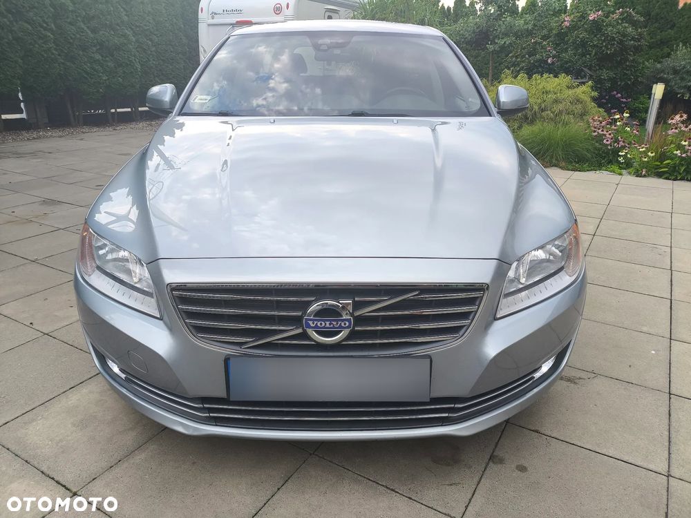 Volvo V70 D2 Dynamic Momentum - 3