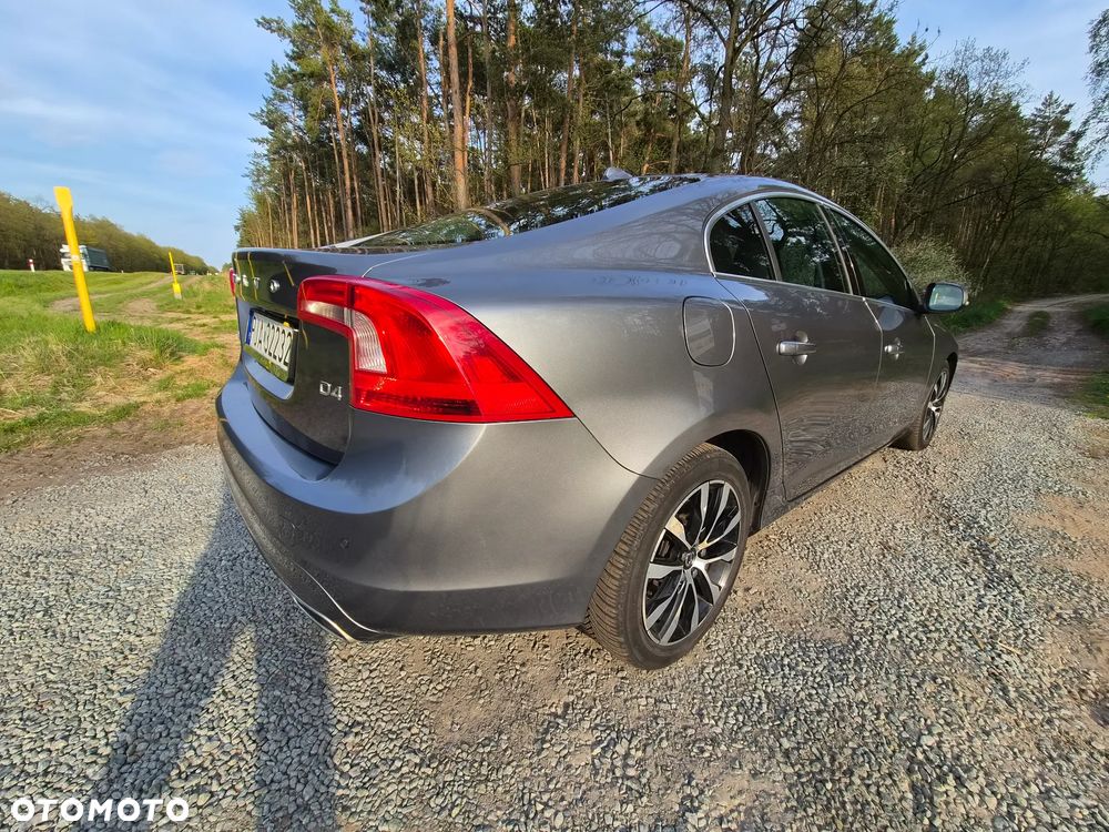 Volvo S60 D4 Drive-E Summum - 14