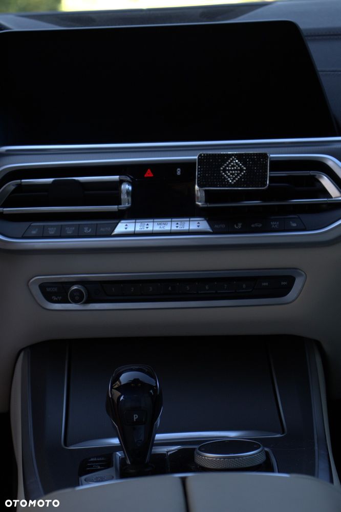 BMW X5 xDrive30d mHEV - 13