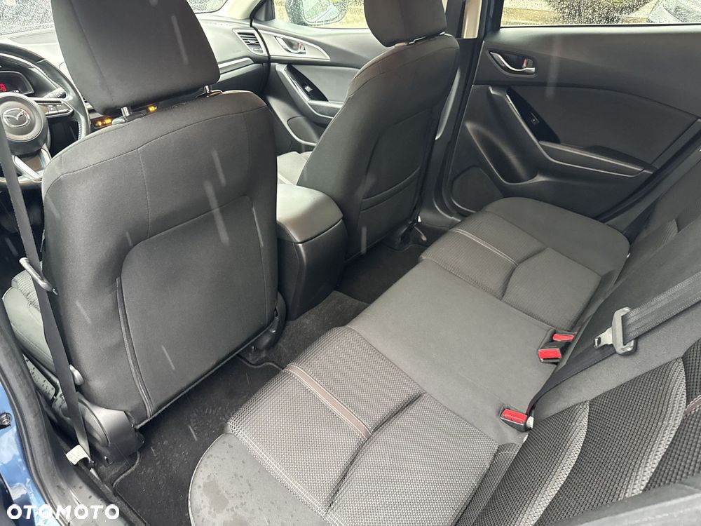 Mazda 3 - 16