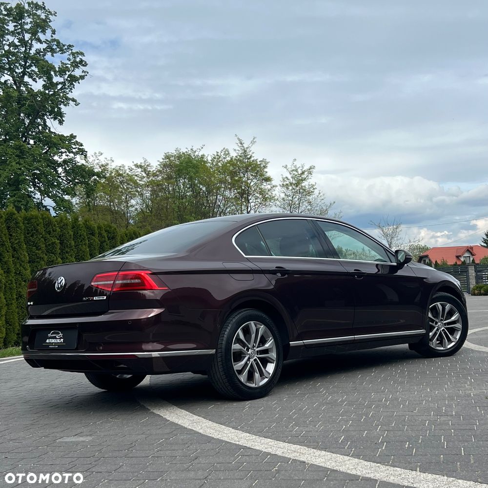 Volkswagen Passat 2.0 TDI BMT Highline - 9