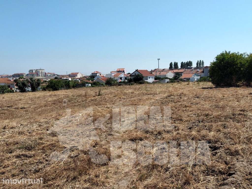 Terreno de 22.000 m2 -
 Foros de Amora 2.000.000.00€.. - Grande imagem: 2/10