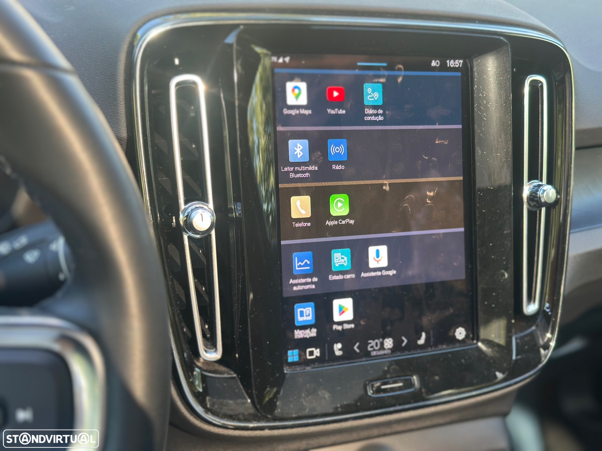 Volvo C40 Recharge 82 kWh Twin Motor Ultimate - 13