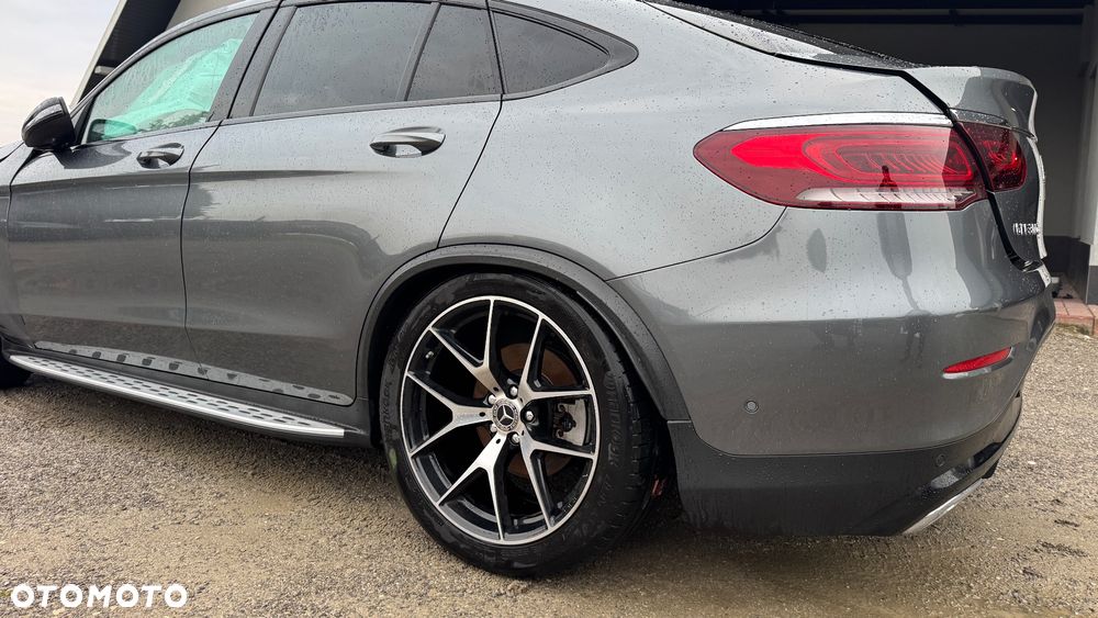 Mercedes-Benz GLC - 28