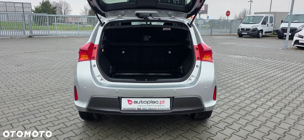 Toyota Auris 1.8 HSD Luna - 15