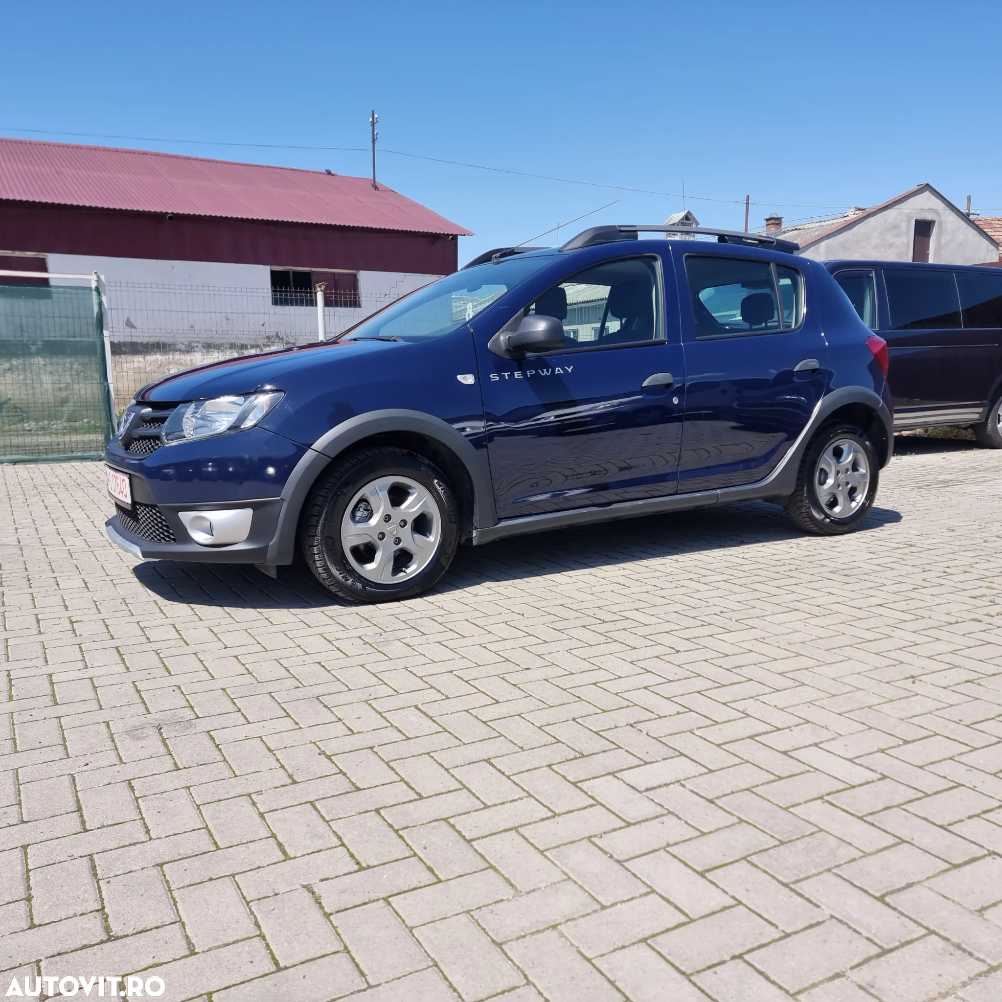 Dacia Sandero 1.2 16V 75 Laureate - 15