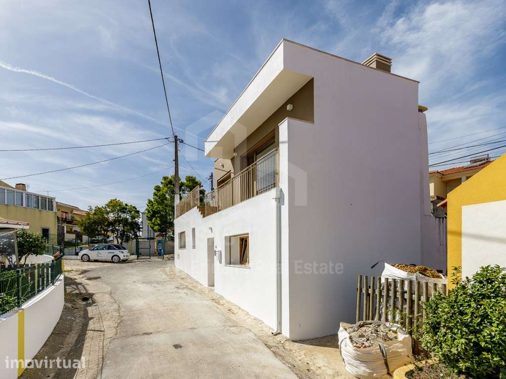 Vende Moradia T2 - Ericeira 15 km, A Casa das Casas - Grande imagem: 2/27