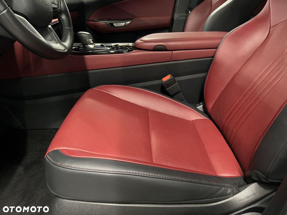 Lexus NX 350h Business AWD - 10