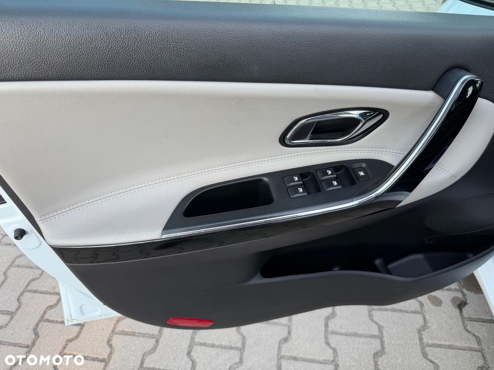 Kia Ceed - 31