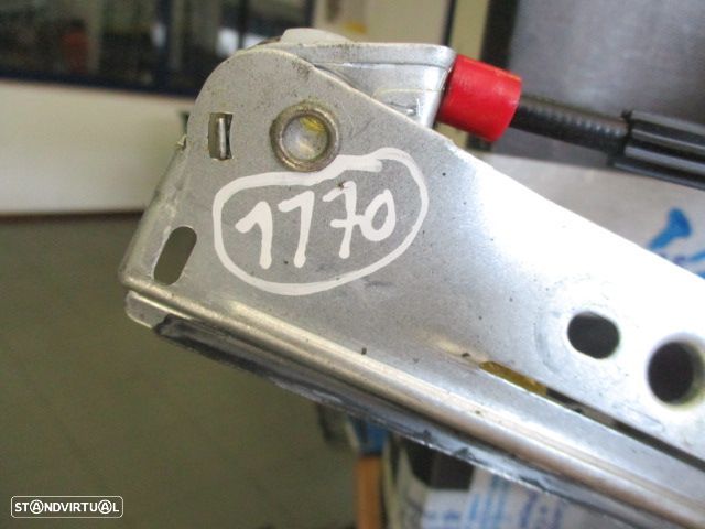 Elevador Sem Motor 8A61A23200001 FORD FIESTA 2010 5P FE FORD FIESTA 6 FASE 1 2012 1.4TDCI 71CV 5P BRANCO FESQ FORD FIESTA 6 FASE 1 2010 1.6TDCI 90CV 5P PRETO FE - 2