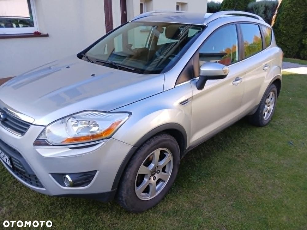 Ford Kuga - 2