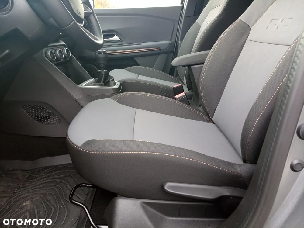 Dacia Jogger 1.0 TCe Extreme+ 7os - 14