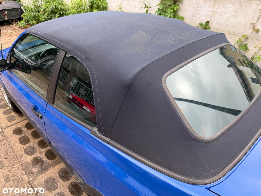 Volkswagen Golf 1.6 - 9