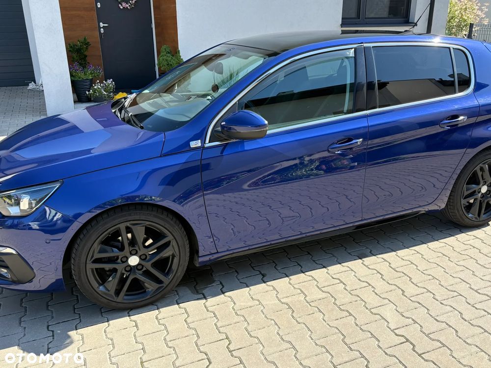 Peugeot 308 1.2 PureTech Allure S&S - 11