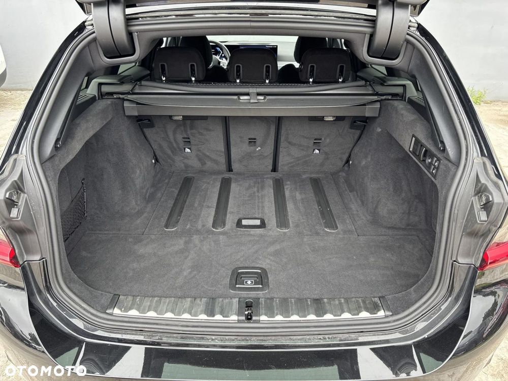 BMW Seria 3 - 18