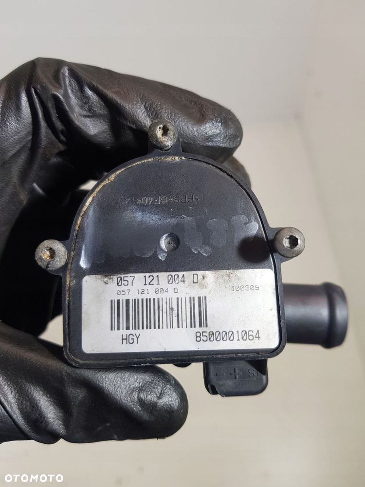 POMPA WODY 059121012A TOUAREG AUDI A8 Q7 4.2TDI - 9