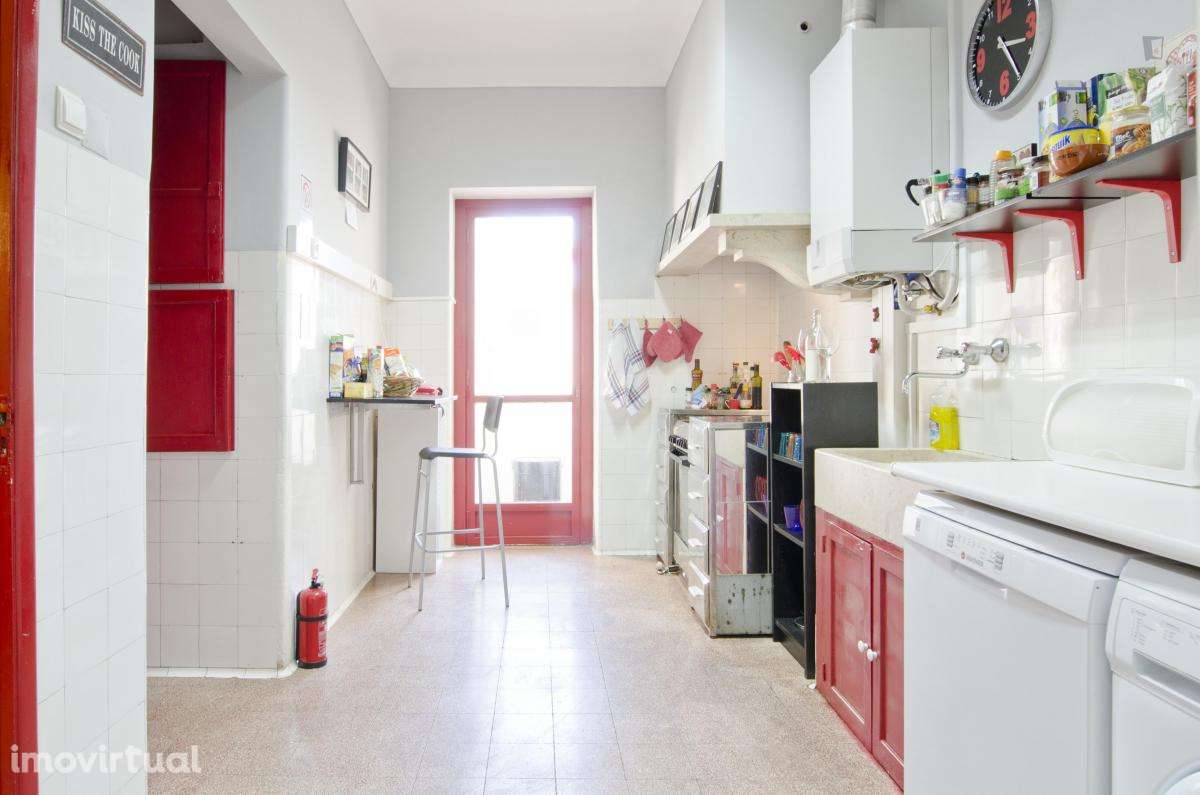 Quarto - localizado em Alcântara Lisbon - Grande imagem: 5/49