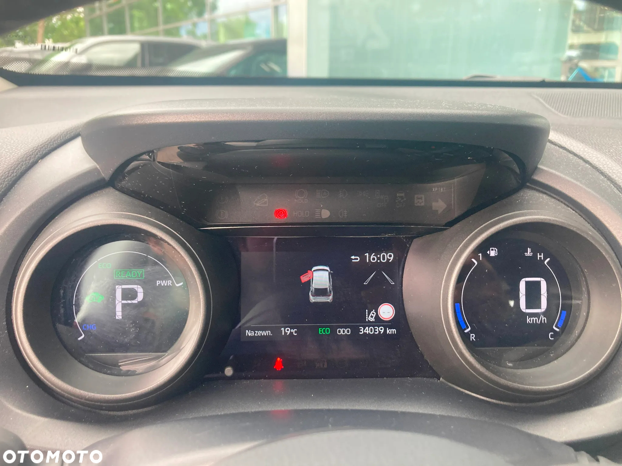 Toyota Yaris Cross Hybrid 1.5 Comfort - 13