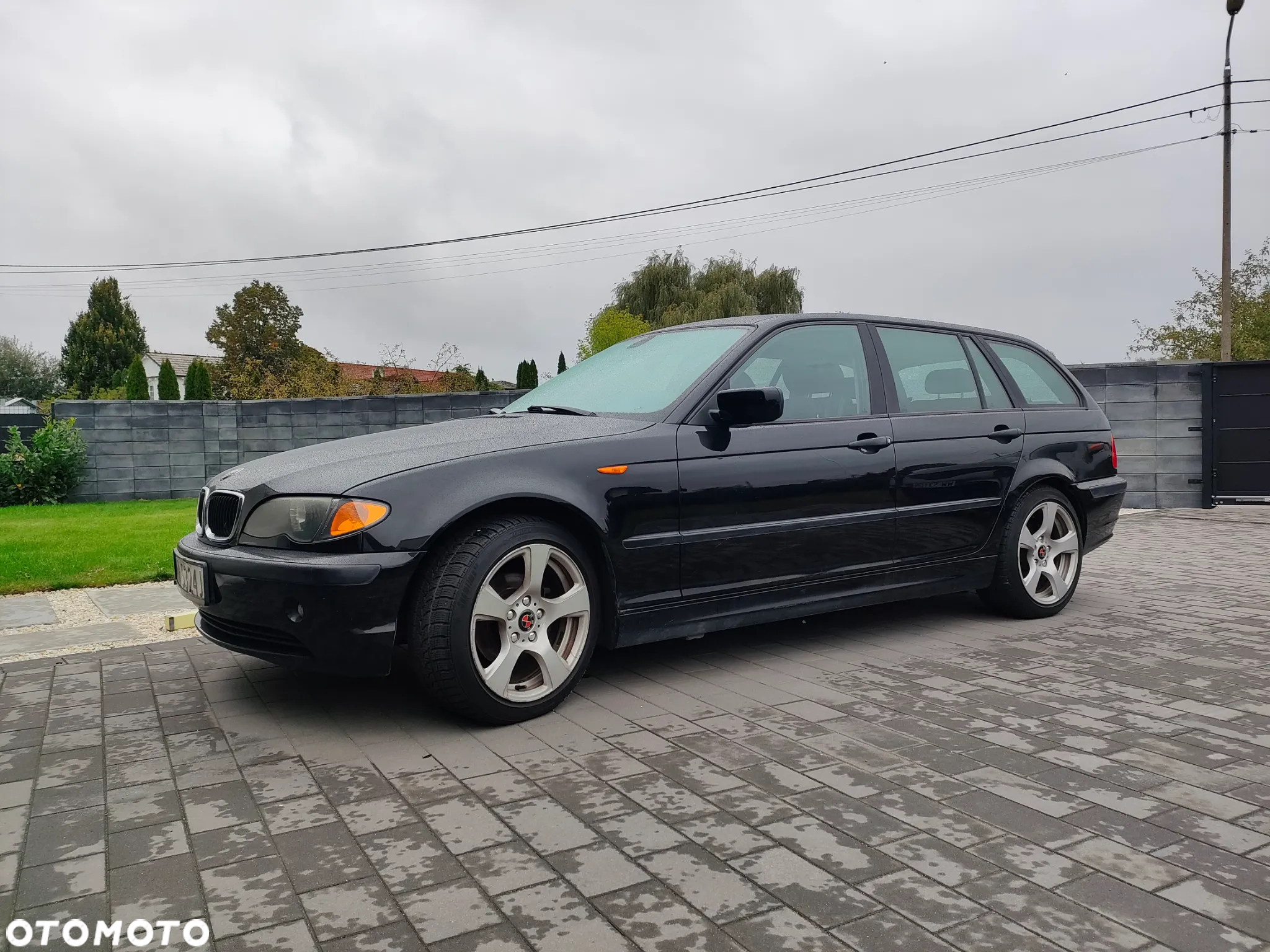 BMW Seria 3 318i Touring Edition Exclusive - 4