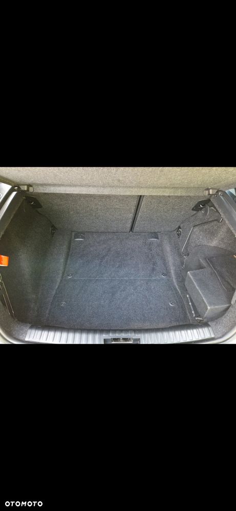 BMW Seria 1 116i - 14