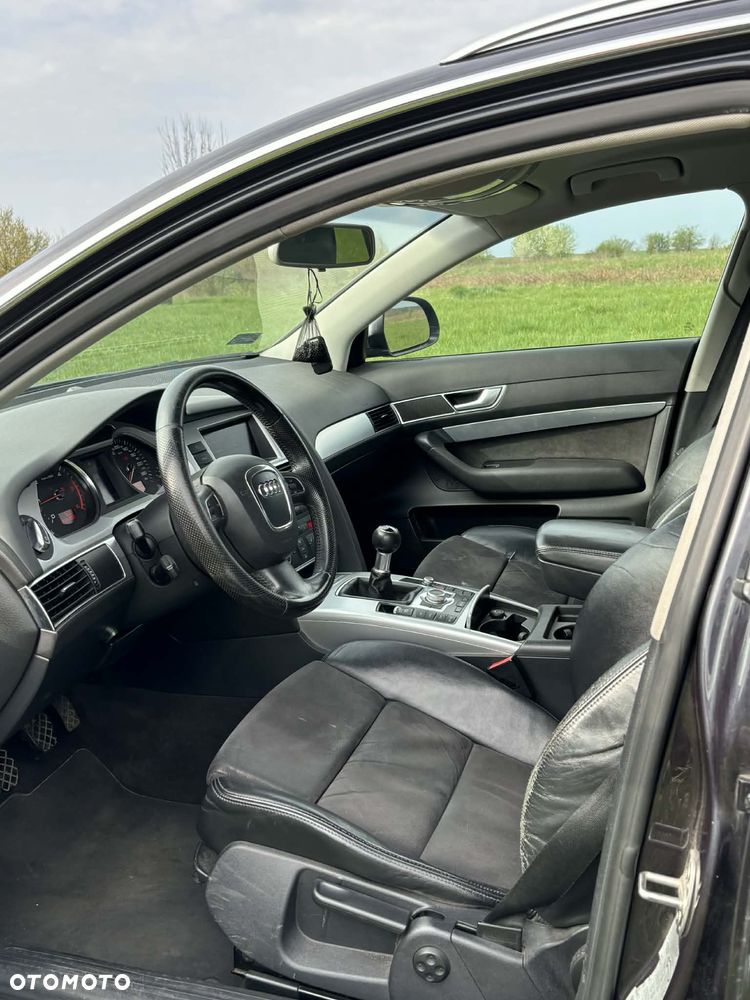 Audi A6 Avant 2.0 TDI - 10