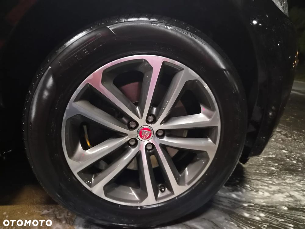 Jaguar F-Pace 3.0 V6 AWD R-Sport - 13