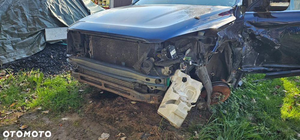 Volvo XC 60 D4 Drive-E Ocean Race - 3