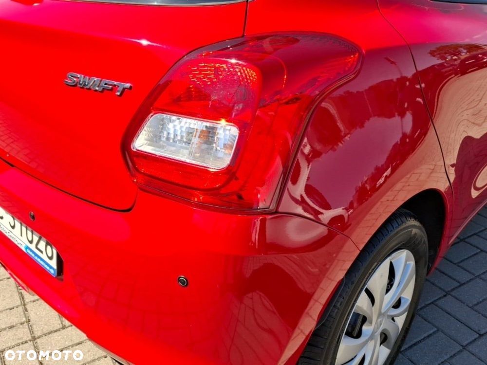 Suzuki Swift 1.2 Premium Plus - 17