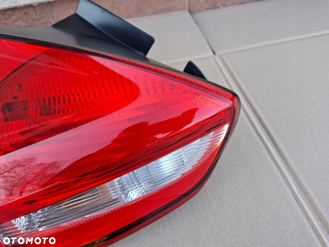 LAMPA TYŁ FORD FOCUS MK3 LIFT HB ORYGINAŁ SUPER STAN - 2