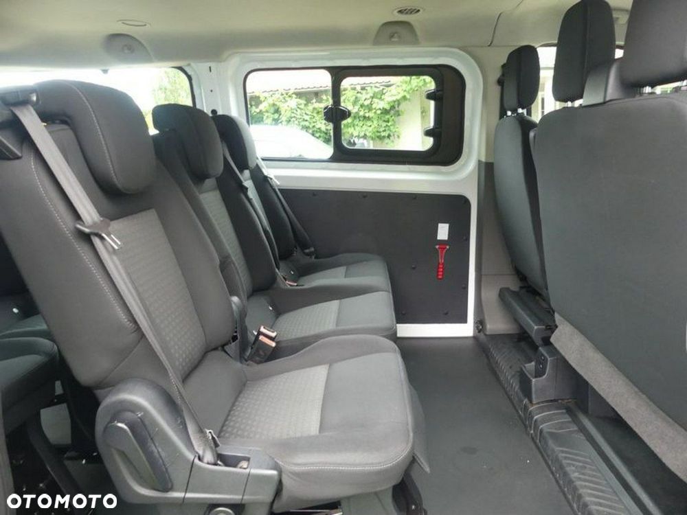 Ford Transit Custom - 9