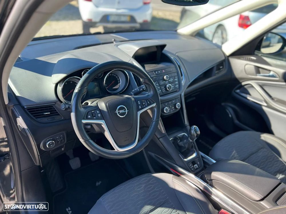 Opel Zafira 1.6 CDTi Cosmo - 35