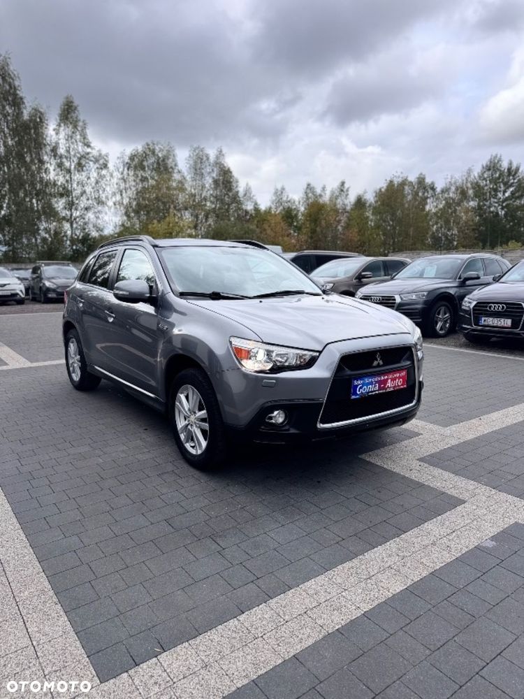Mitsubishi ASX - 8