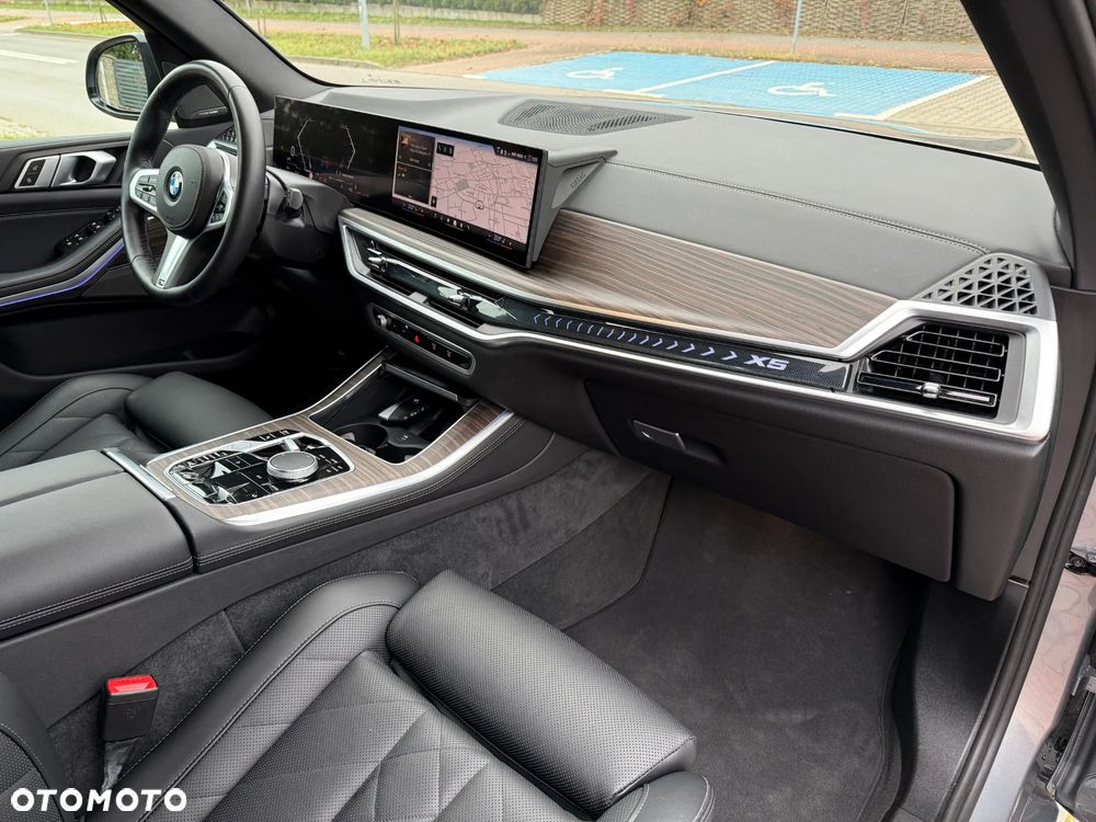BMW X5 xDrive30d - 13