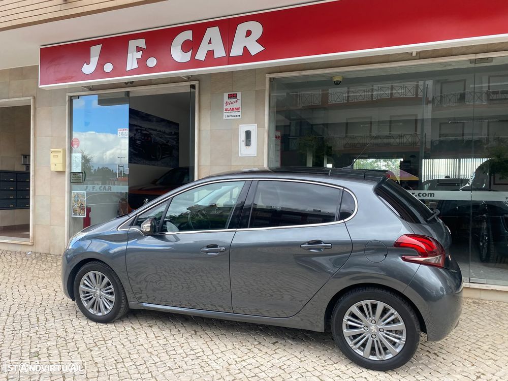 Peugeot 208 PureTech 110 Stop & Start Allure - 3