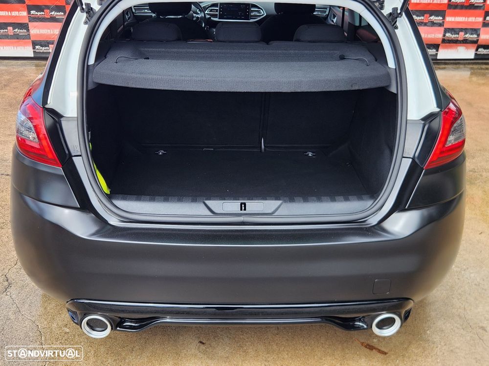 Peugeot 308 1.5 BlueHDi Business Line - 42