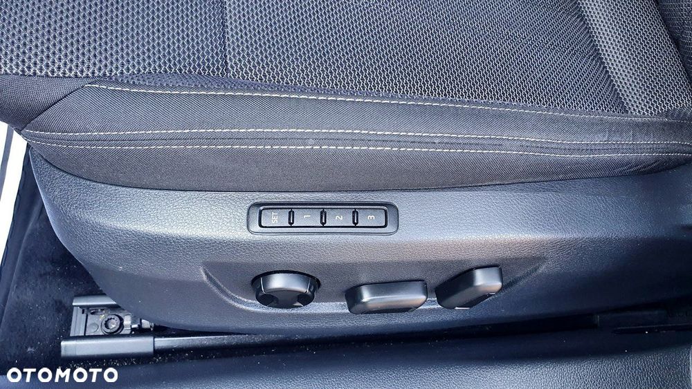 Skoda Superb 2.0 TDI SCR Style DSG - 18